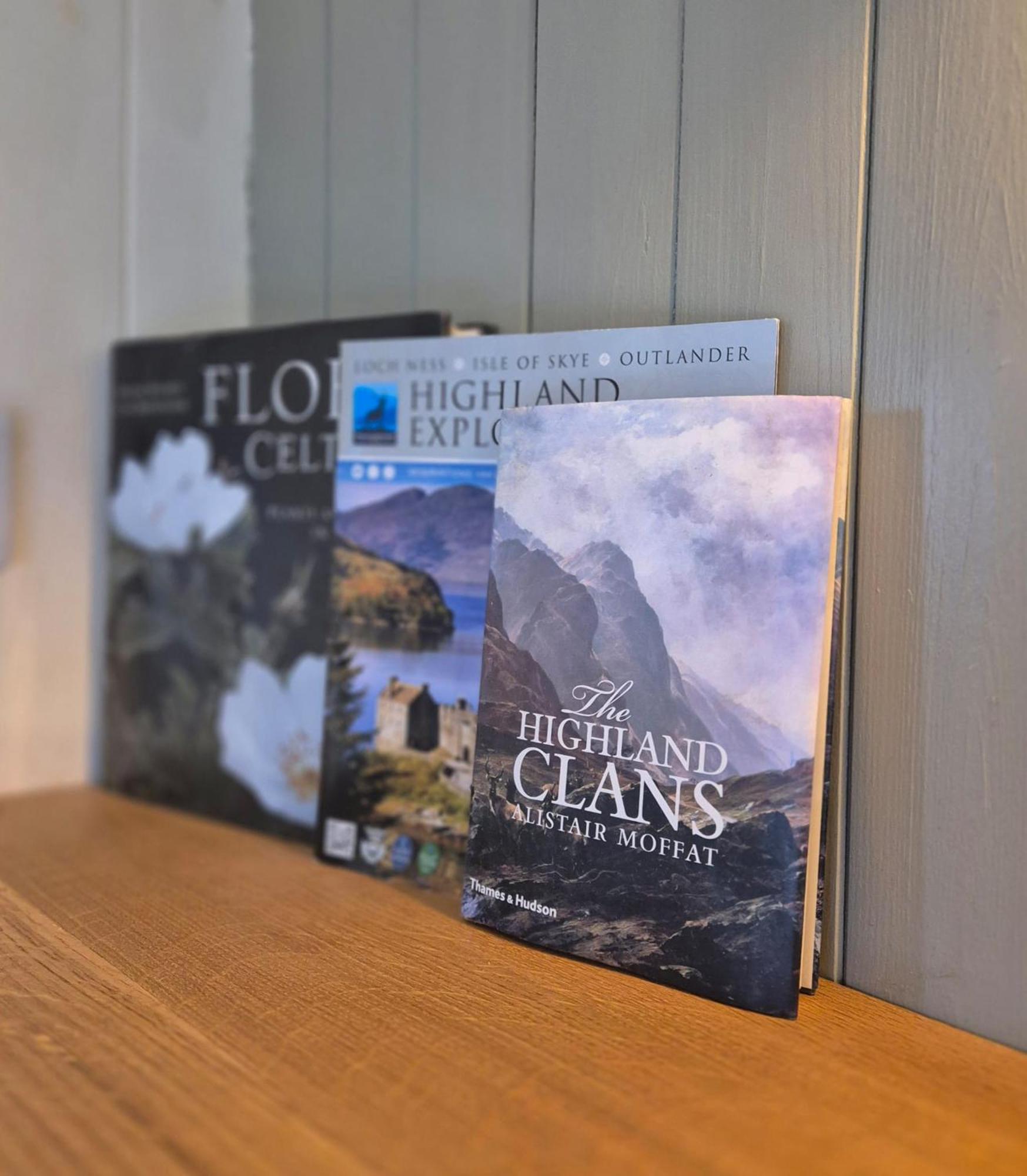 Corry Lodge Estate - Sheperds Huts Or Container Stays With Sea View Broadford (Isle of Skye) Dış mekan fotoğraf
